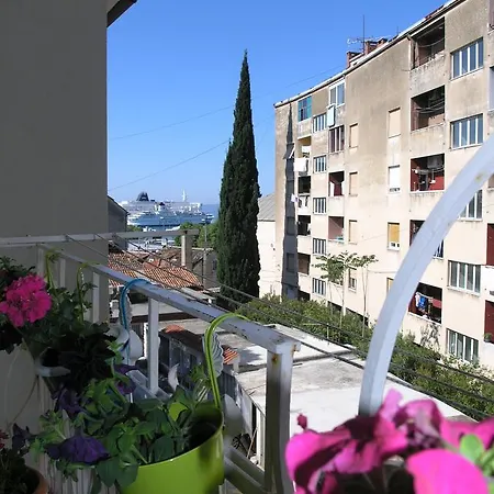 Central Split
